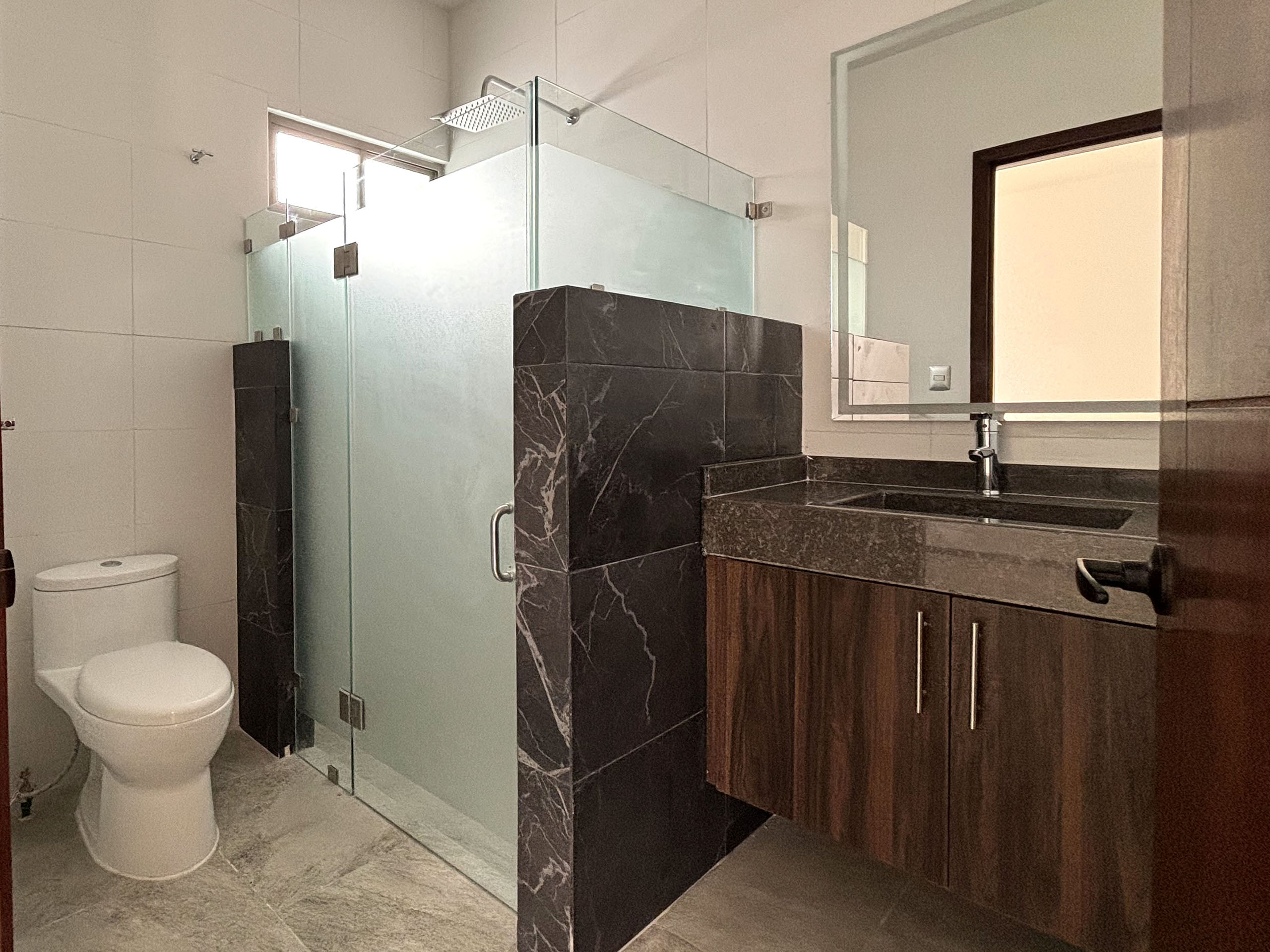 Baño area de televisión