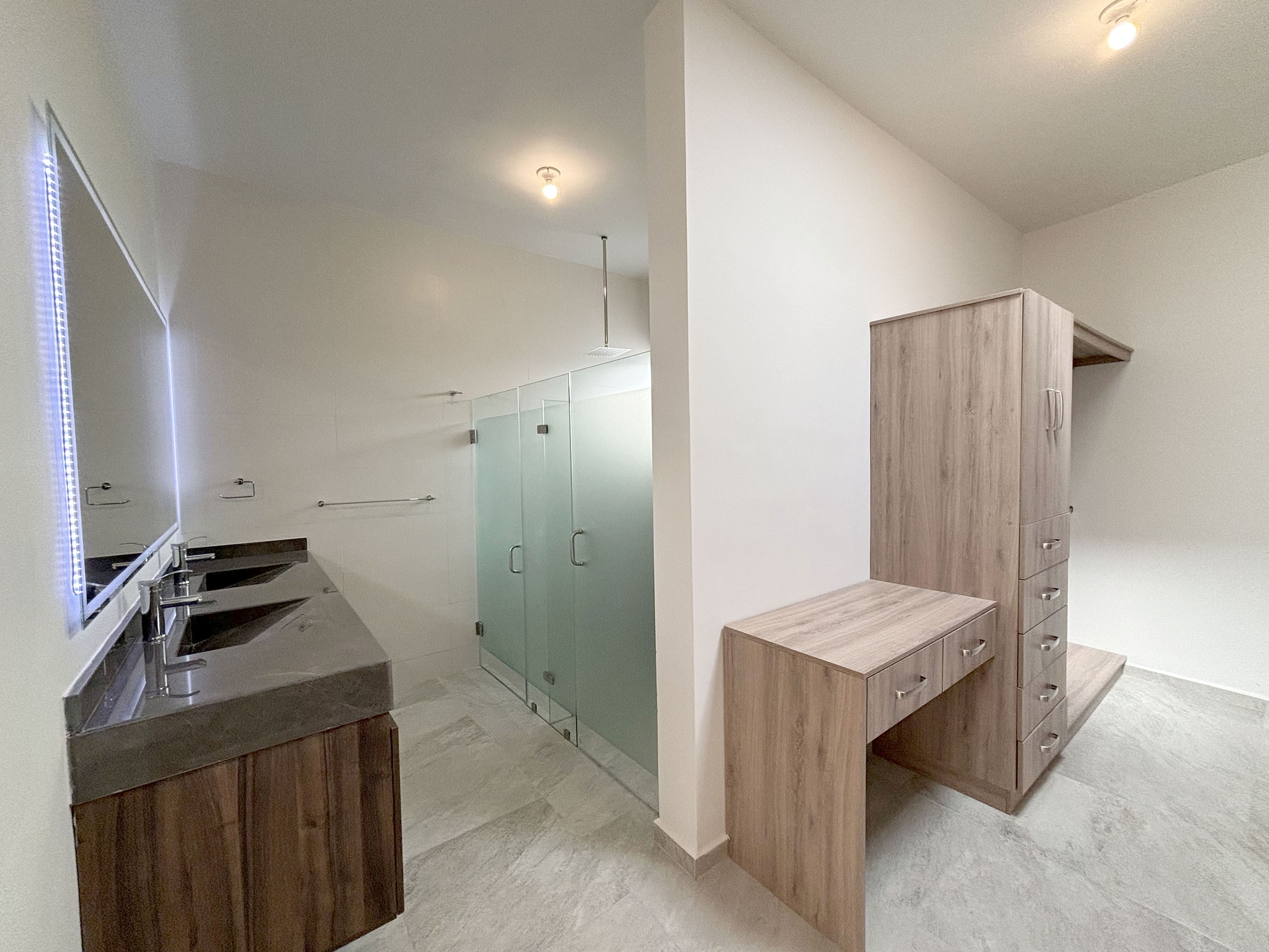 Baño-vestidor recamara principal