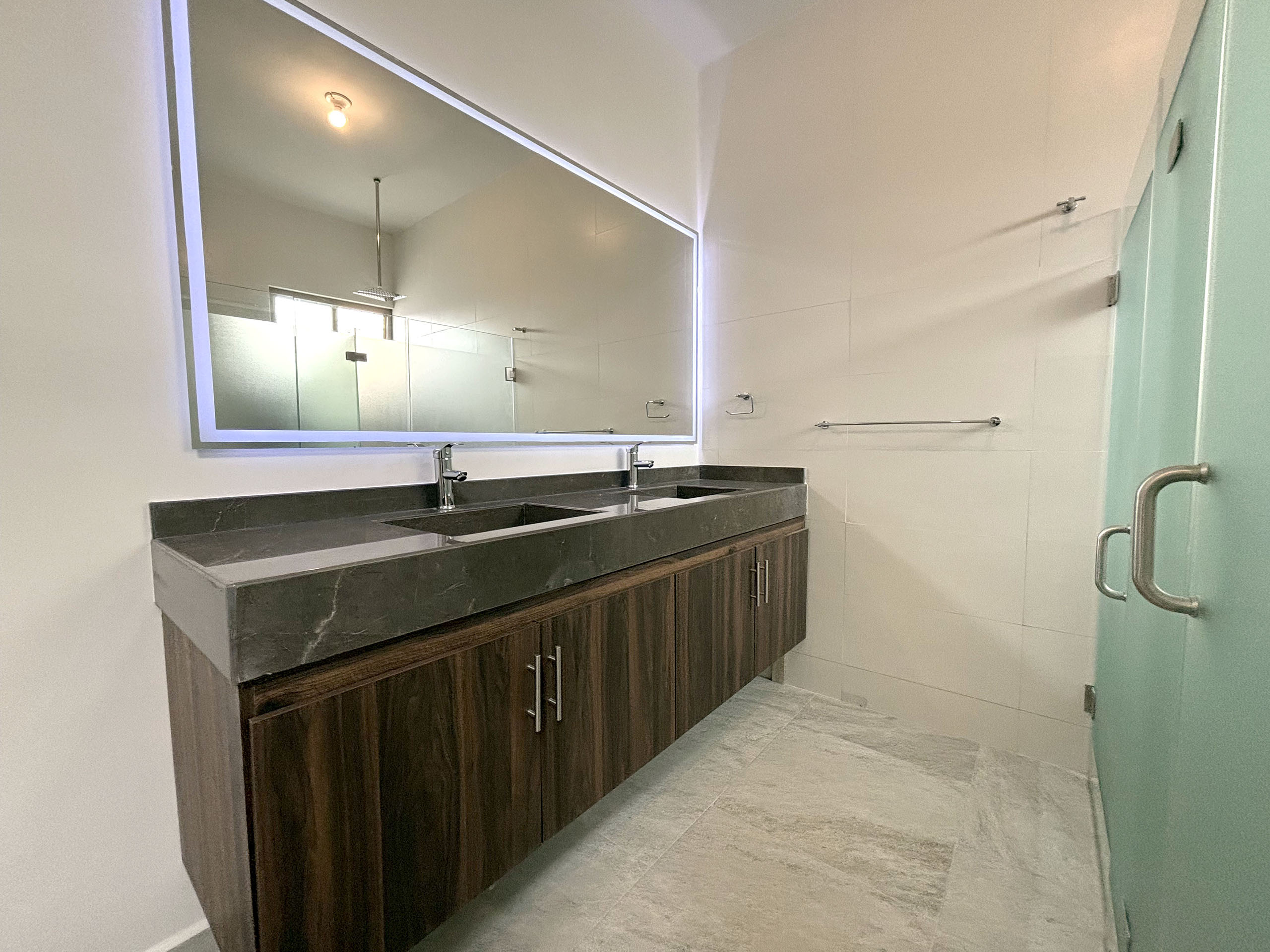 Baño recamara principal